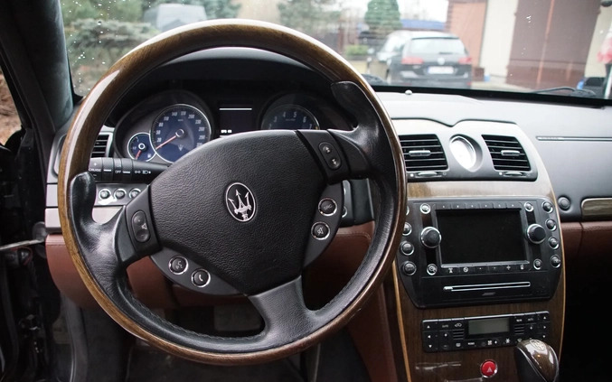 Maserati Quattroporte cena 79000 przebieg: 83000, rok produkcji 2010 z Wołów małe 529